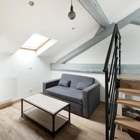 Duplex Renove Parking Gratuit 9 *