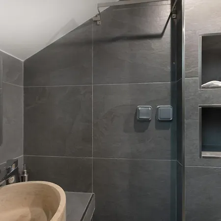 Duplex Renove Parking Gratuit 9 Daire *