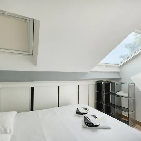 Duplex Renove Parking Gratuit 9
